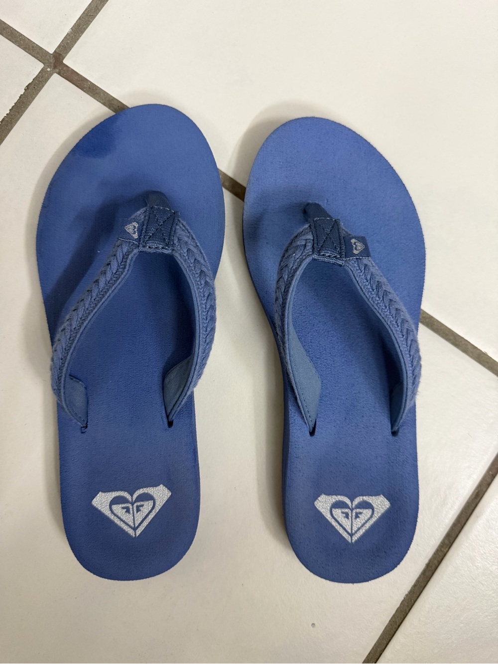 Roxy women’s blue Flip Flop Sandals